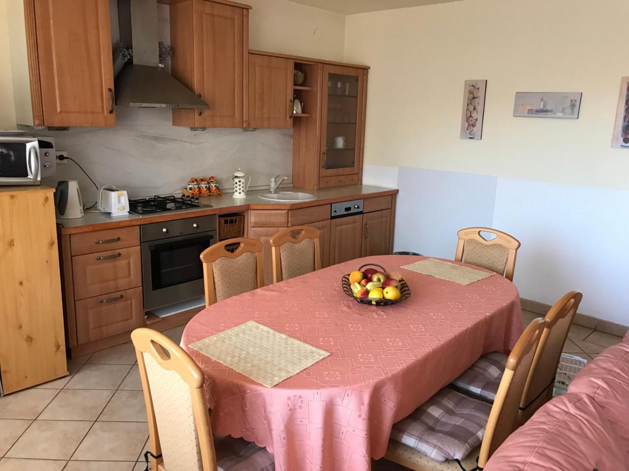 Lotusz Apartments In Ньїредьгаза Екстер'єр фото